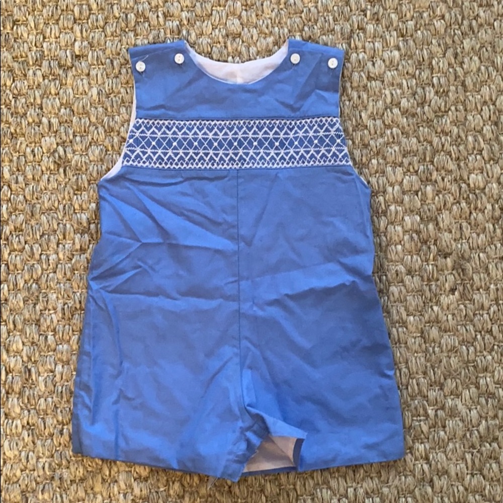 Anavini hand smocked Shortall - 24m